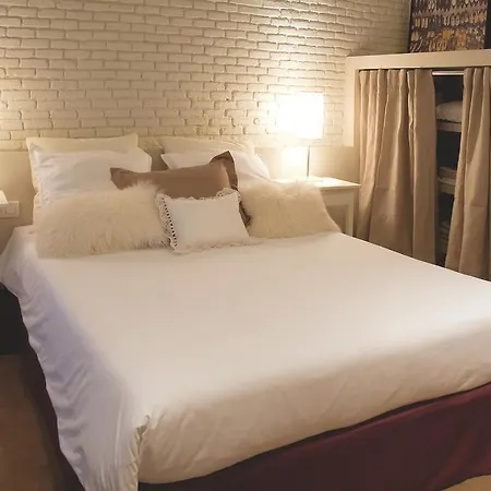 Bed & Breakfast The5rooms